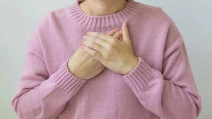 Breathe Easy: 10 Natural Home Remedies to Relieve Chest Congestion and Mucus
