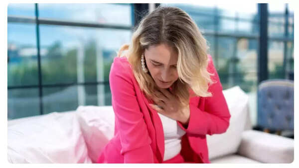 Early Warning Signs: 5 Heart Attack Symptoms to Watch Out For a Month in Advance