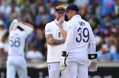 Ben Stokes in discussion with Jamie Smith during the Birmingham Test.